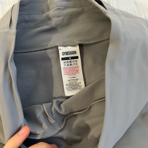 Gym shark leggings - Picture 2 of 3